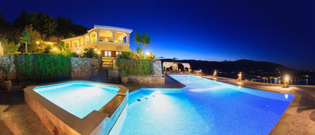 Villa Akros And Suites Keri Buitenkant foto
